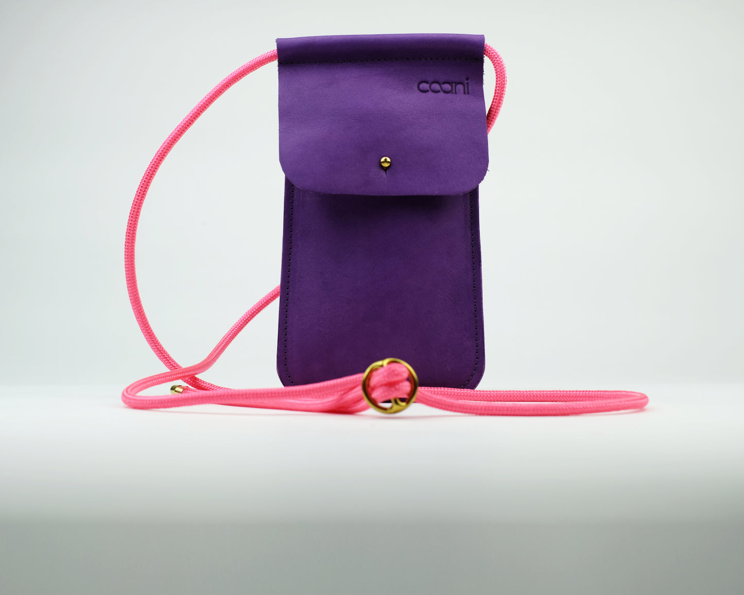 Minitasche `Loki` (Lavendel)