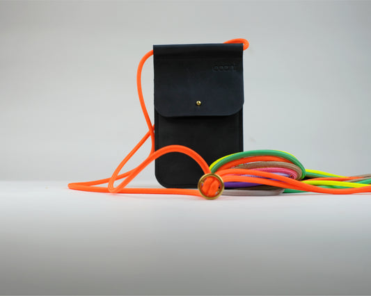 Minitasche `Loki` (Schwarz)