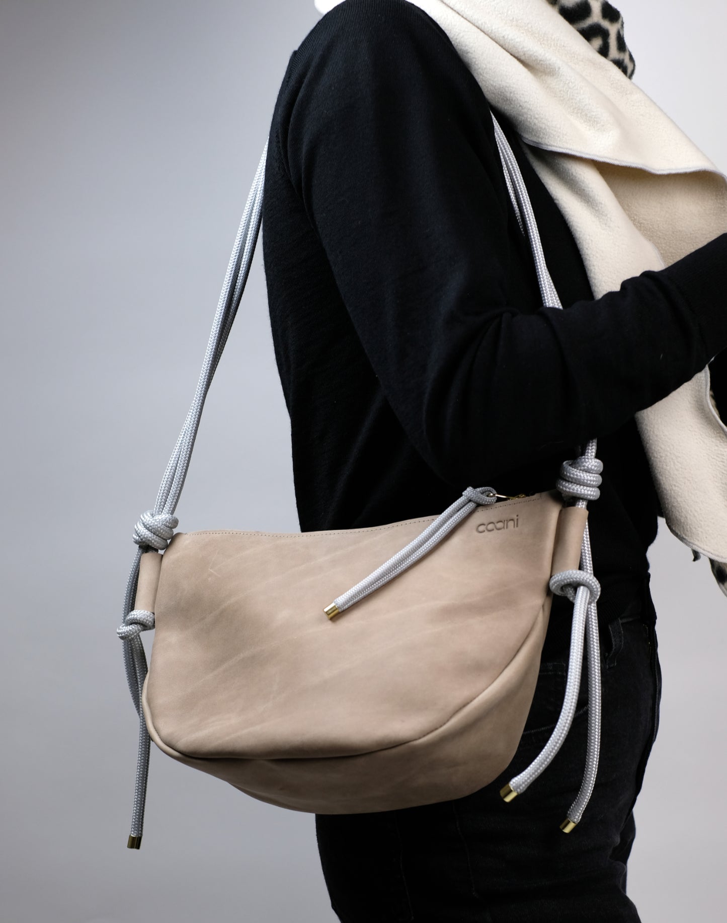 Umhängetasche 'Lua' (Grau)