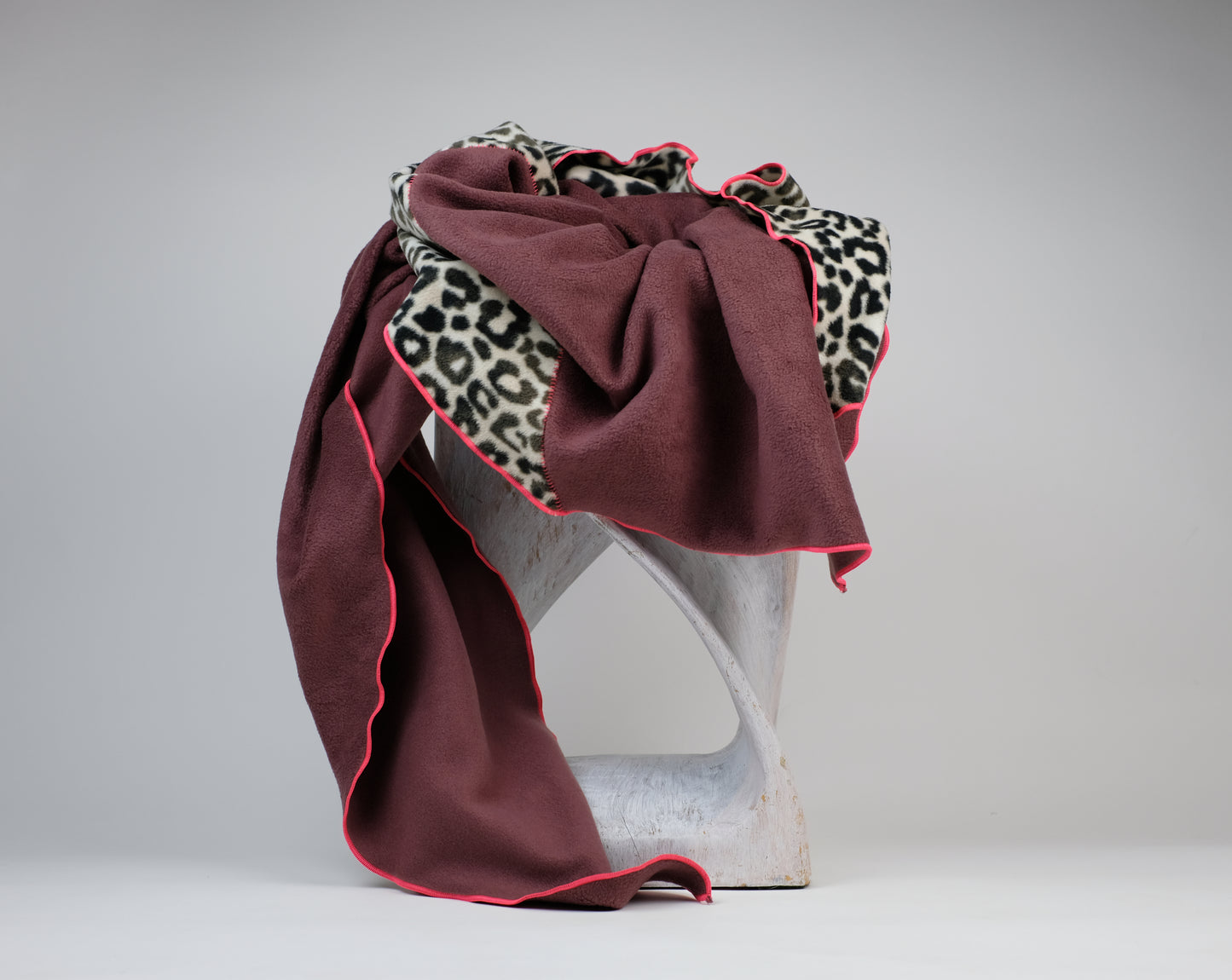 Fleeceschal 'Mari' (Heide/Leo)