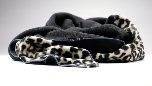 Fleeceschal 'Mari' (Anthrazitmelange/Leo)