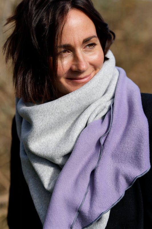 Fleeceschal 'Mari' (Hellgrau/Flieder)