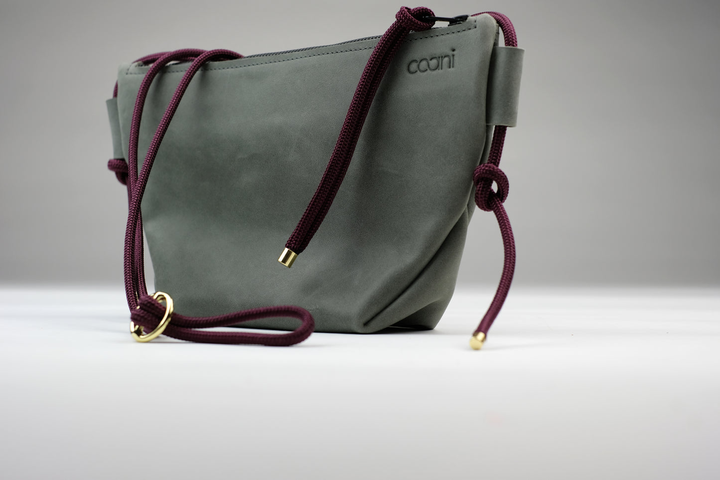 Umhängetasche 'Suri' (Grau)