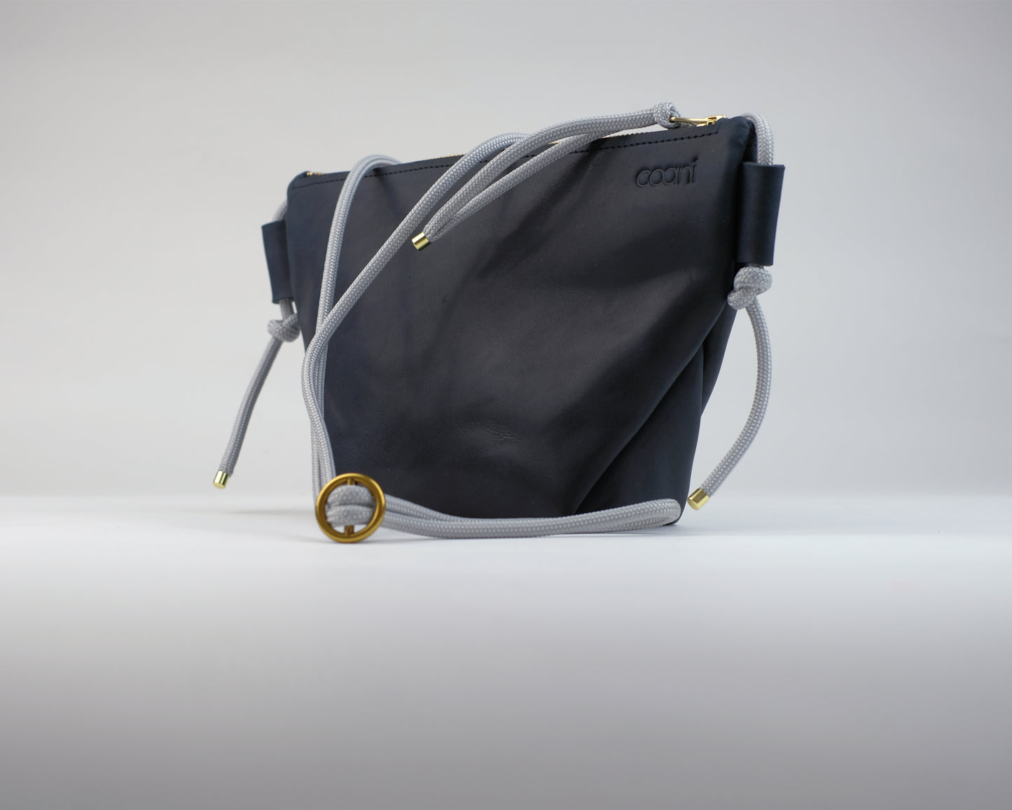 Umhängetasche 'Suri' (Schwarz)