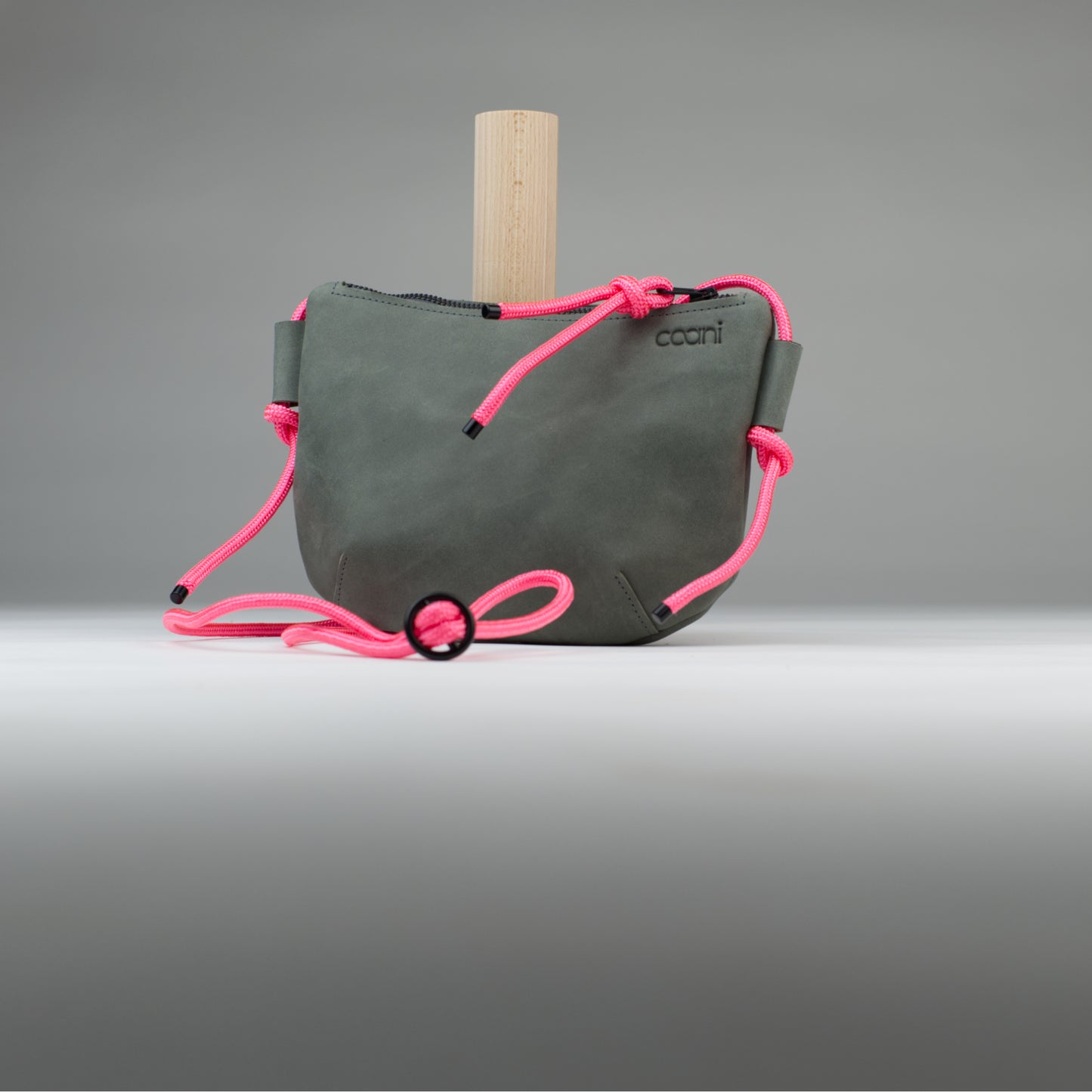 Umhängetasche 'Tami' (Grau)