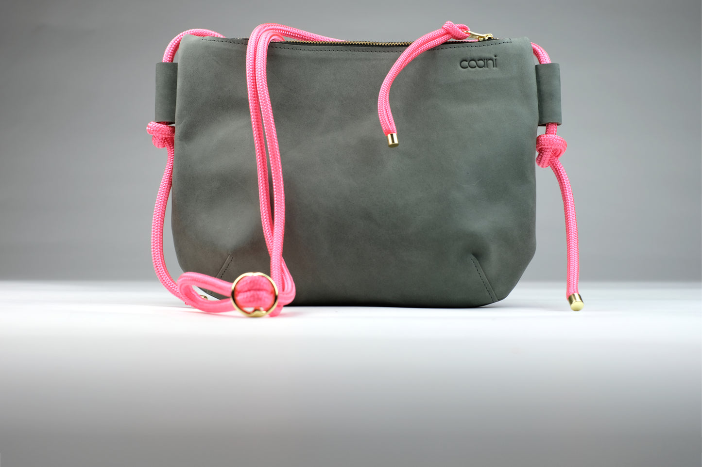 Umhängetasche 'Tami' XXL (Grau)