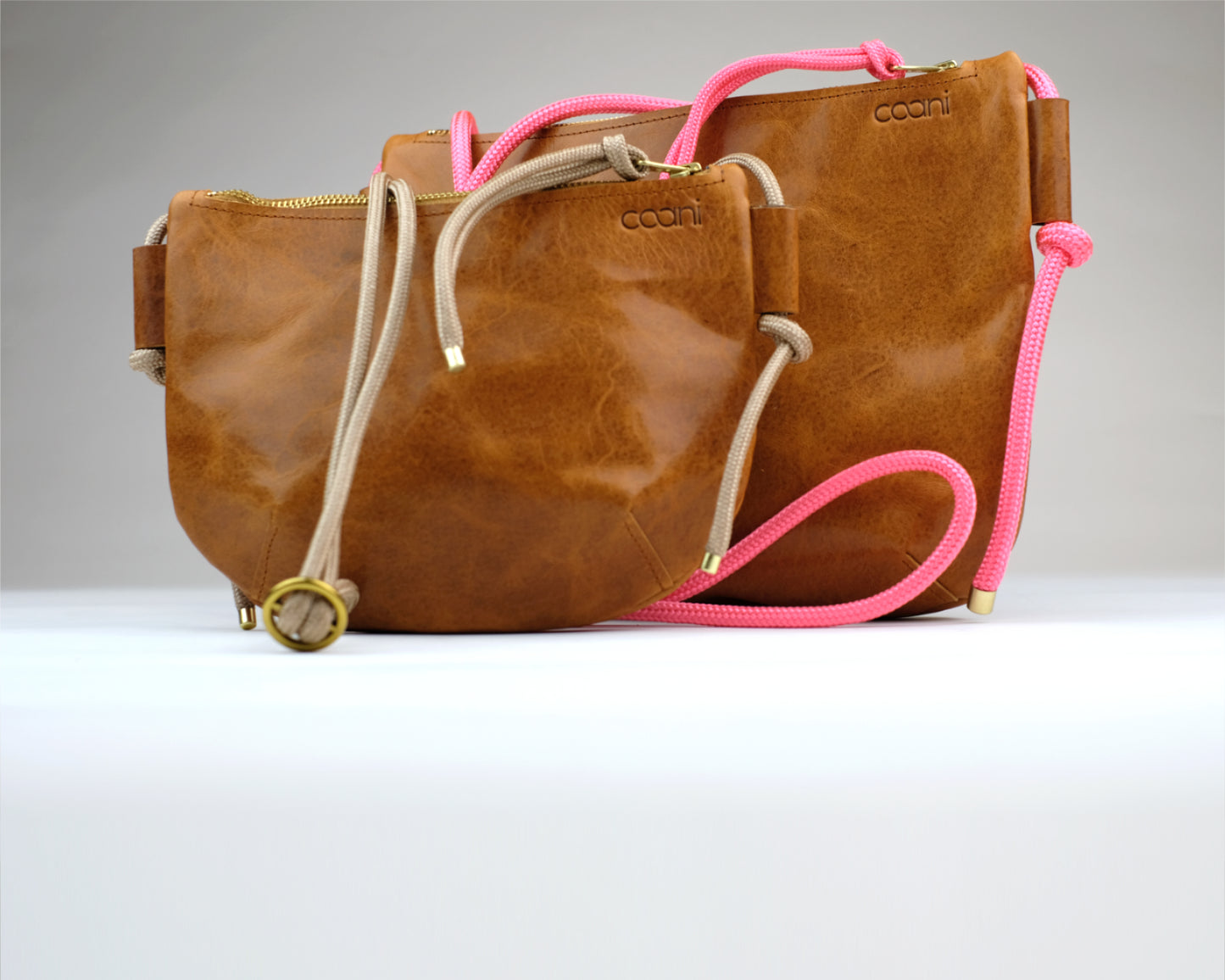 Umhängetasche 'Tami' XXL (Cognac)