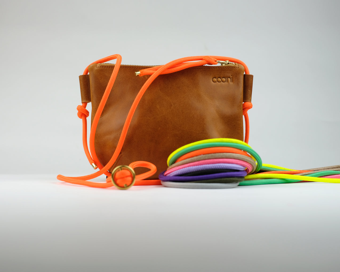 Umhängetasche 'Tami' (Cognac)