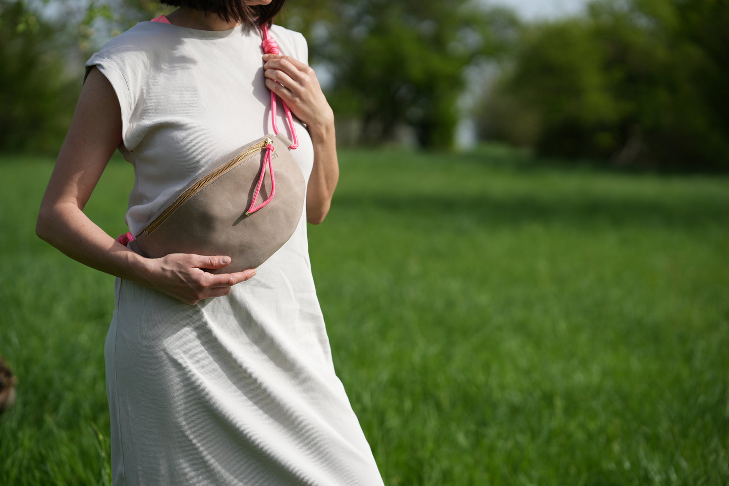 Umhängetasche 'Yuki' (Grau)