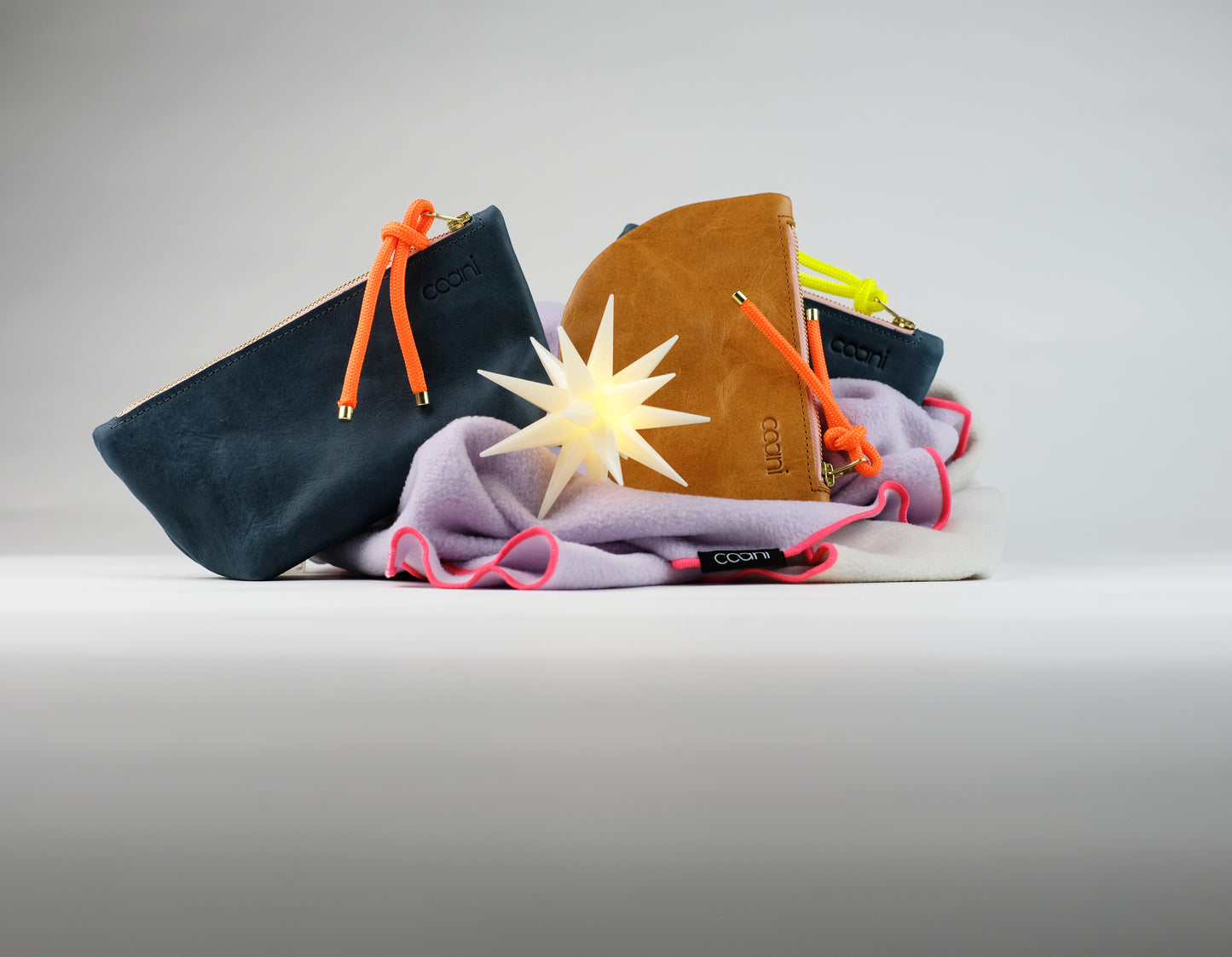 Pouch 'Tori' in cognac