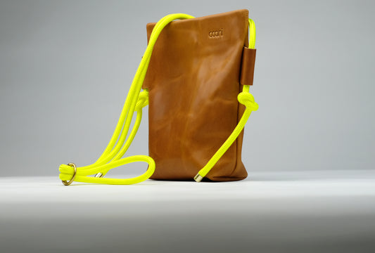 Umhängetasche 'Tia' (Cognac)