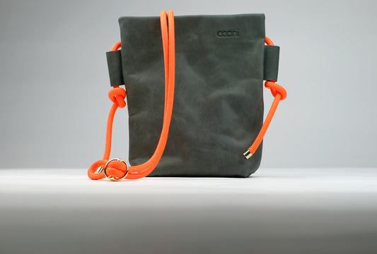 Umhängetasche 'Tia' (Grau)