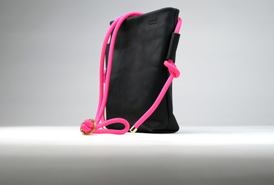 Umhängetasche 'Tia' (Schwarz)