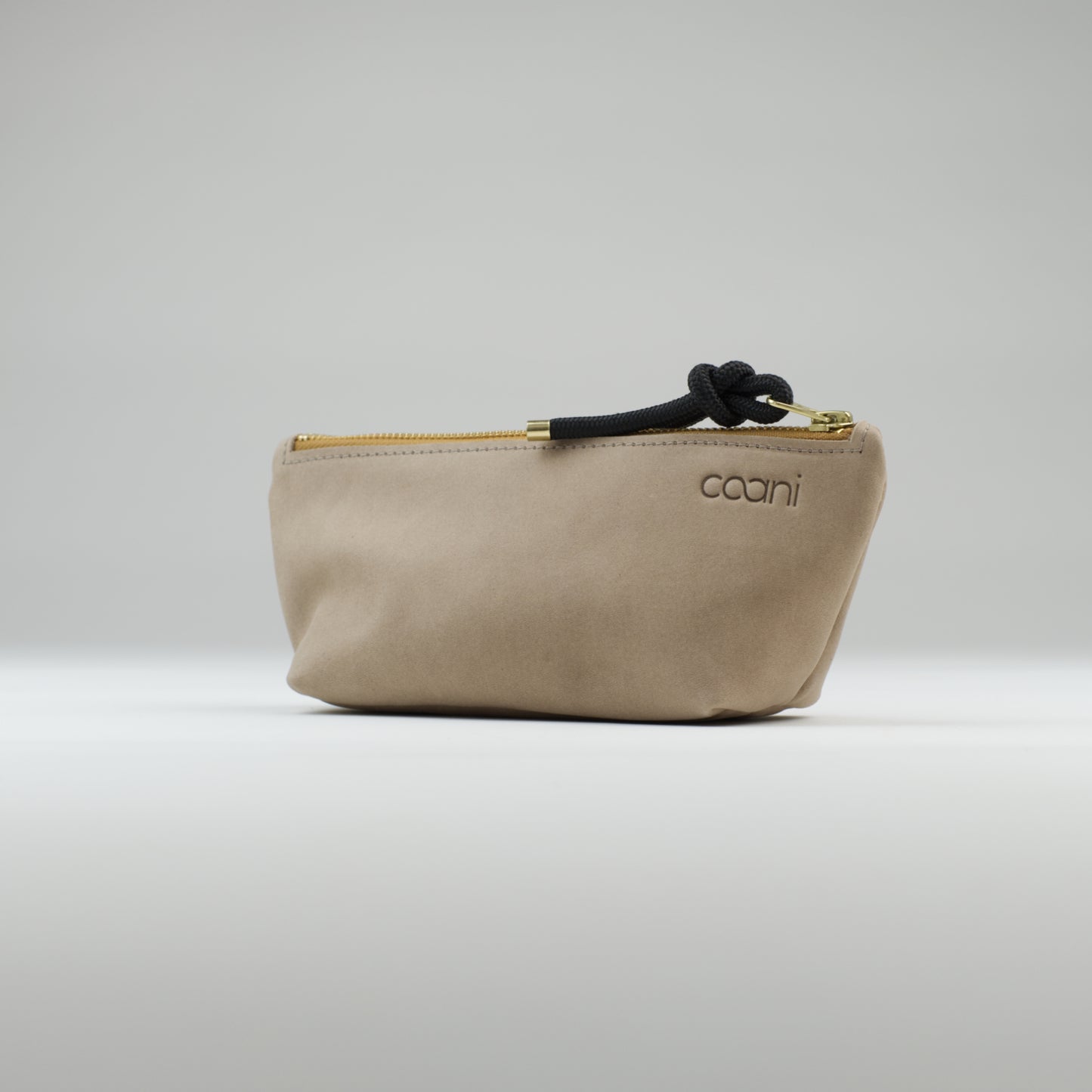 Kosmetiktasche 'Kara' in Beige