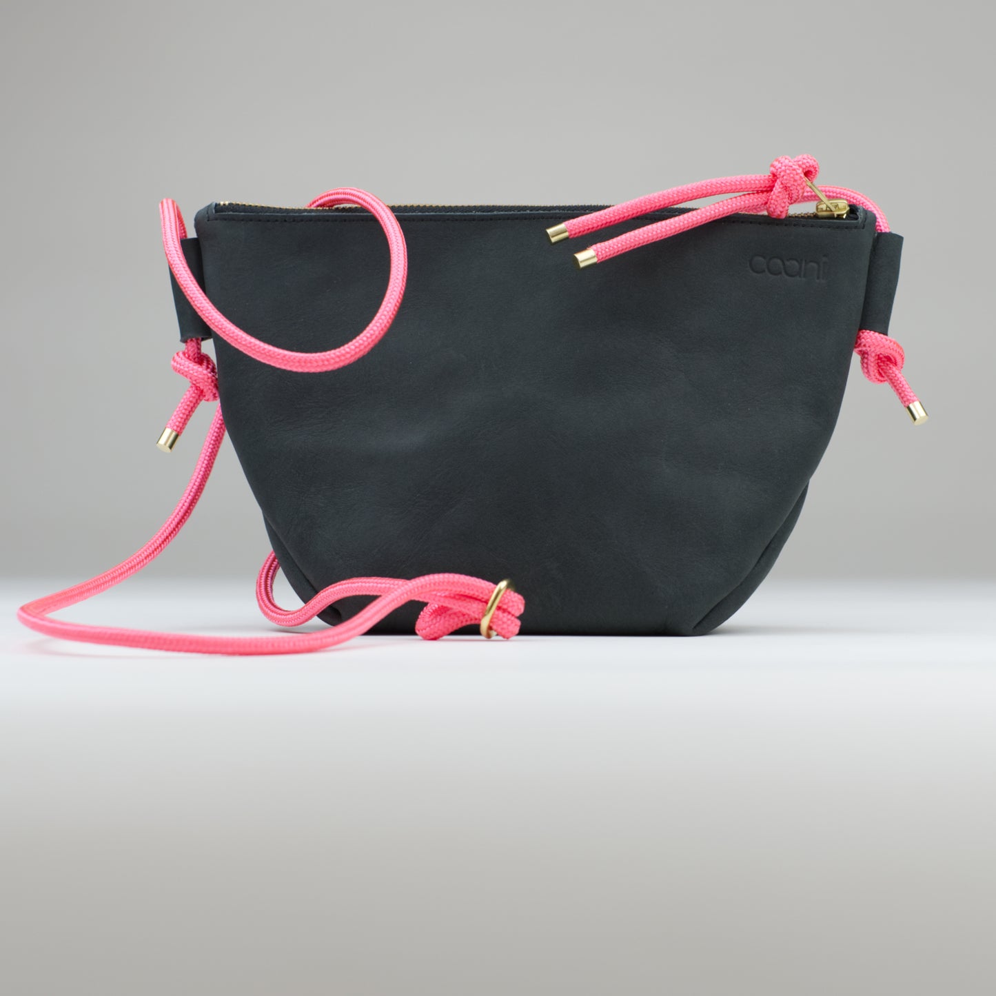 Umhängetasche 'Suri' (Schwarz)