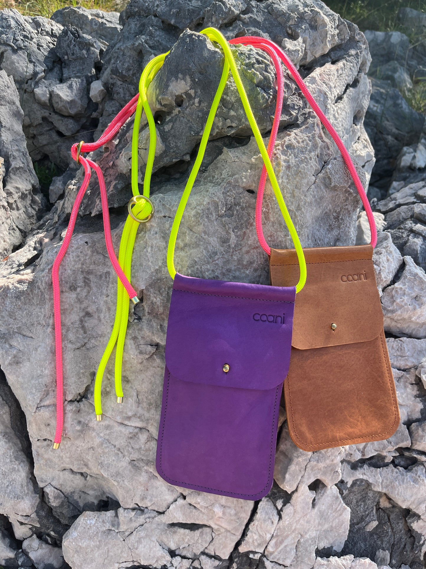 Minitasche `Loki` (Lavendel)