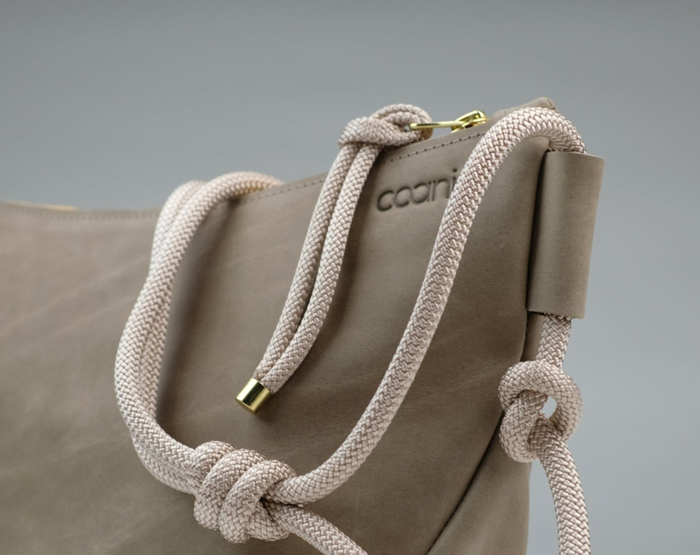 Umhängetasche 'Yuki' in Beige