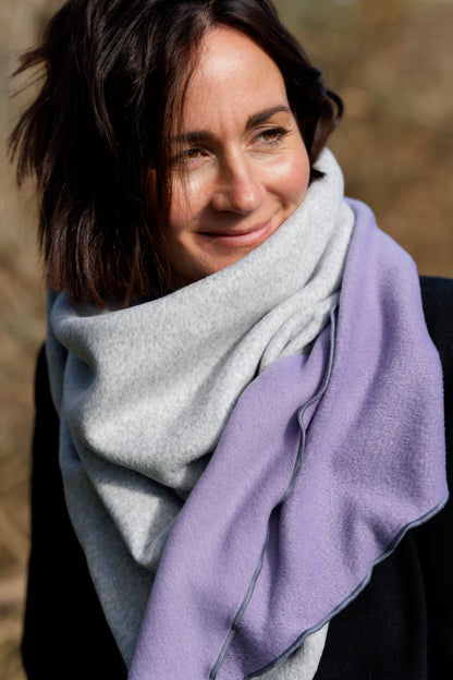 Fleeceschal 'Mari' (Hellgrau/Flieder)