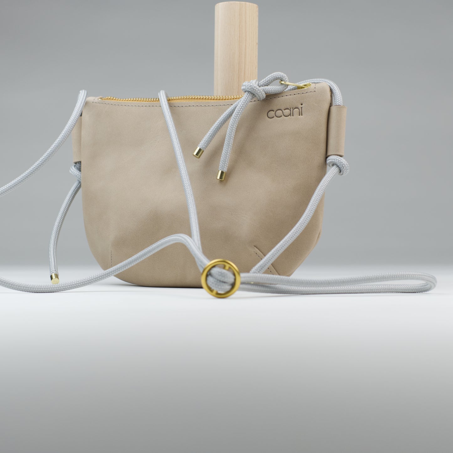 Umhängetasche 'Tami' in Beige