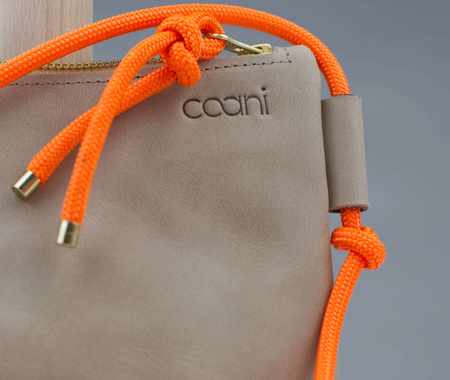 Umhängetasche 'Tami' in Beige