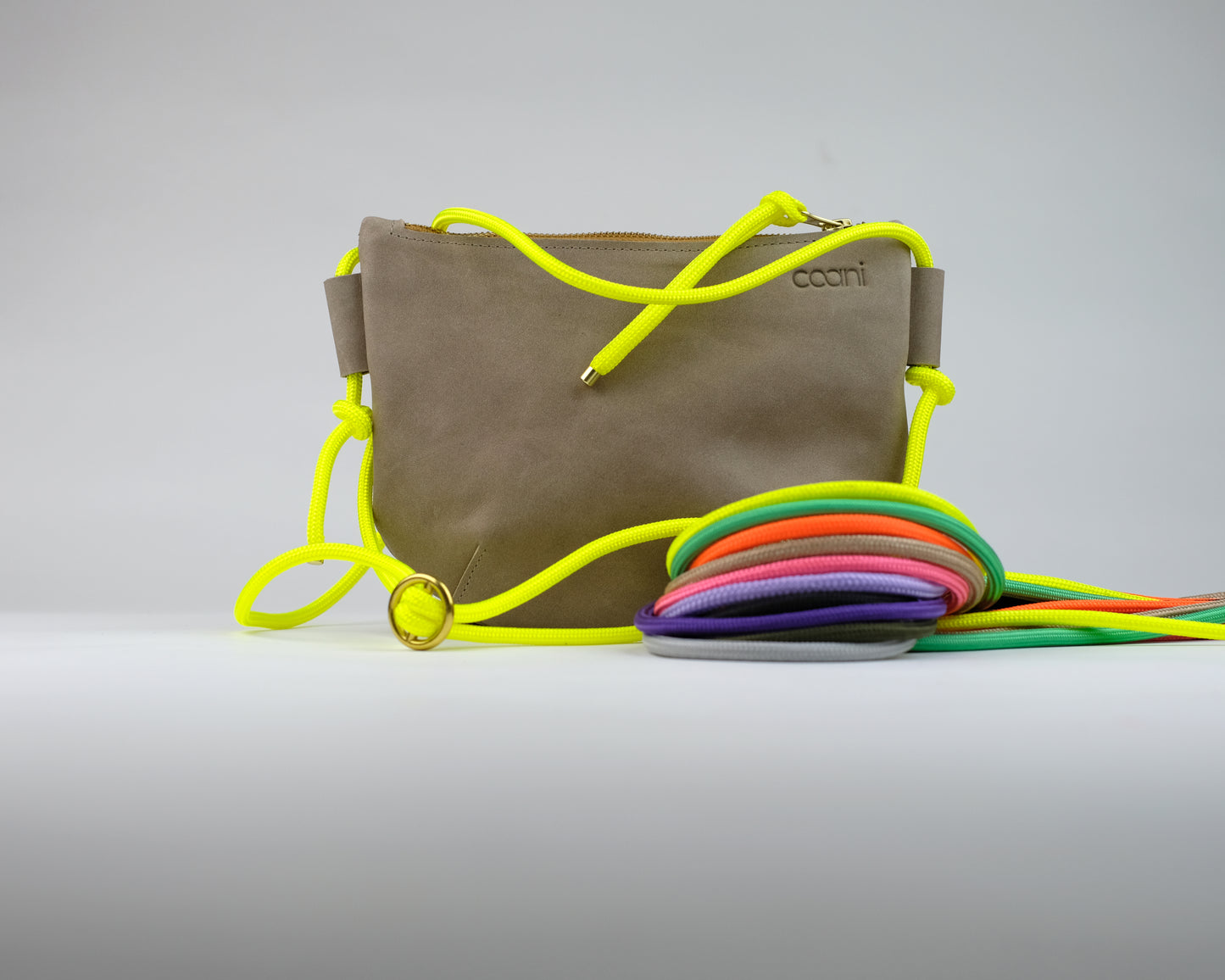 Umhängetasche 'Tami' in Beige