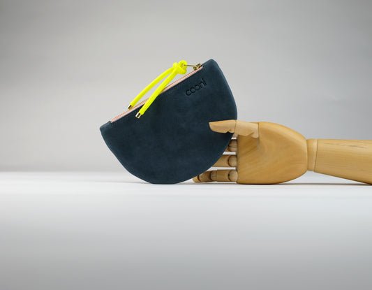 Pouch 'Tori' in dunkelblau