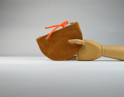 Pouch 'Tori' in cognac