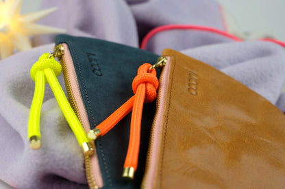 Pouch 'Tori' in cognac