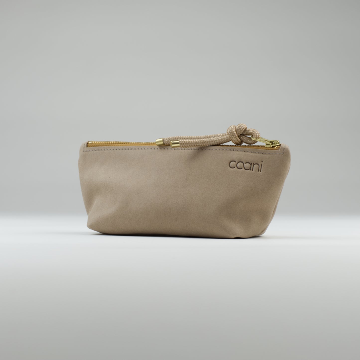 Kosmetiktasche 'Kara' in Beige